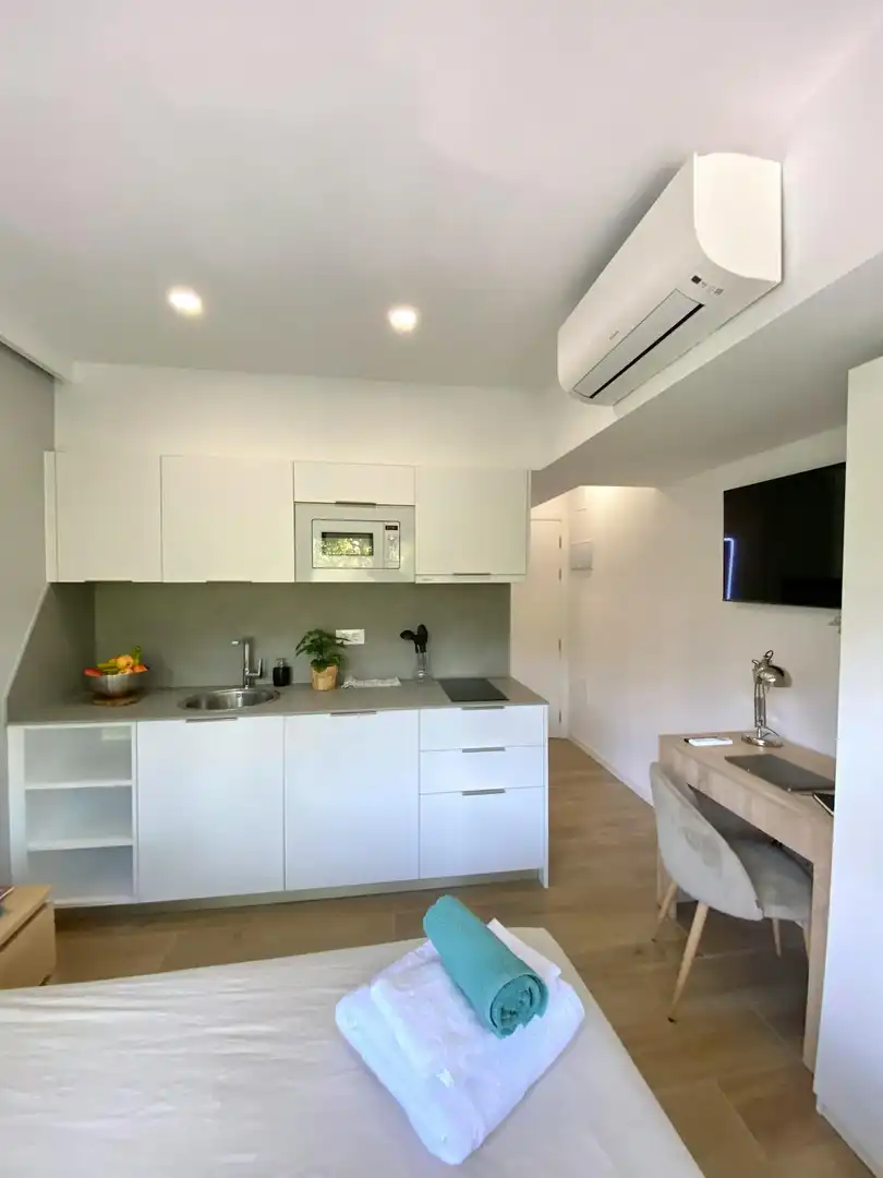 Küche von Wohnung zur Miete in Madrid mit Klimaanlage, Heizung und Privatgarten