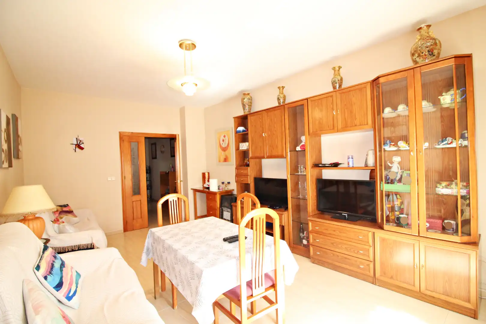 Sala de estar de Piso en venta en Almonte con Aire acondicionado, Terraza y Trastero
