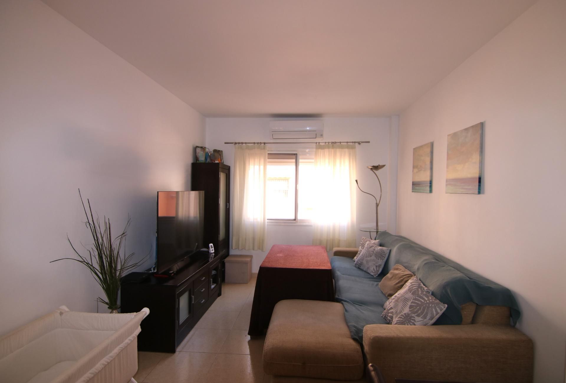 Living room of Apartment for sale in Coín  with Air Conditioner, Heating and Terrace