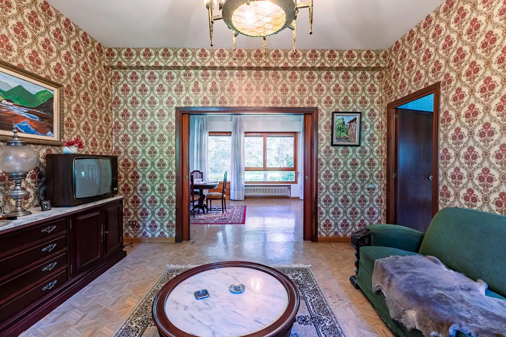 Wohnzimmer von Country house zum Verkauf in Sabiñánigo mit Heizung, Privatgarten und Terrasse
