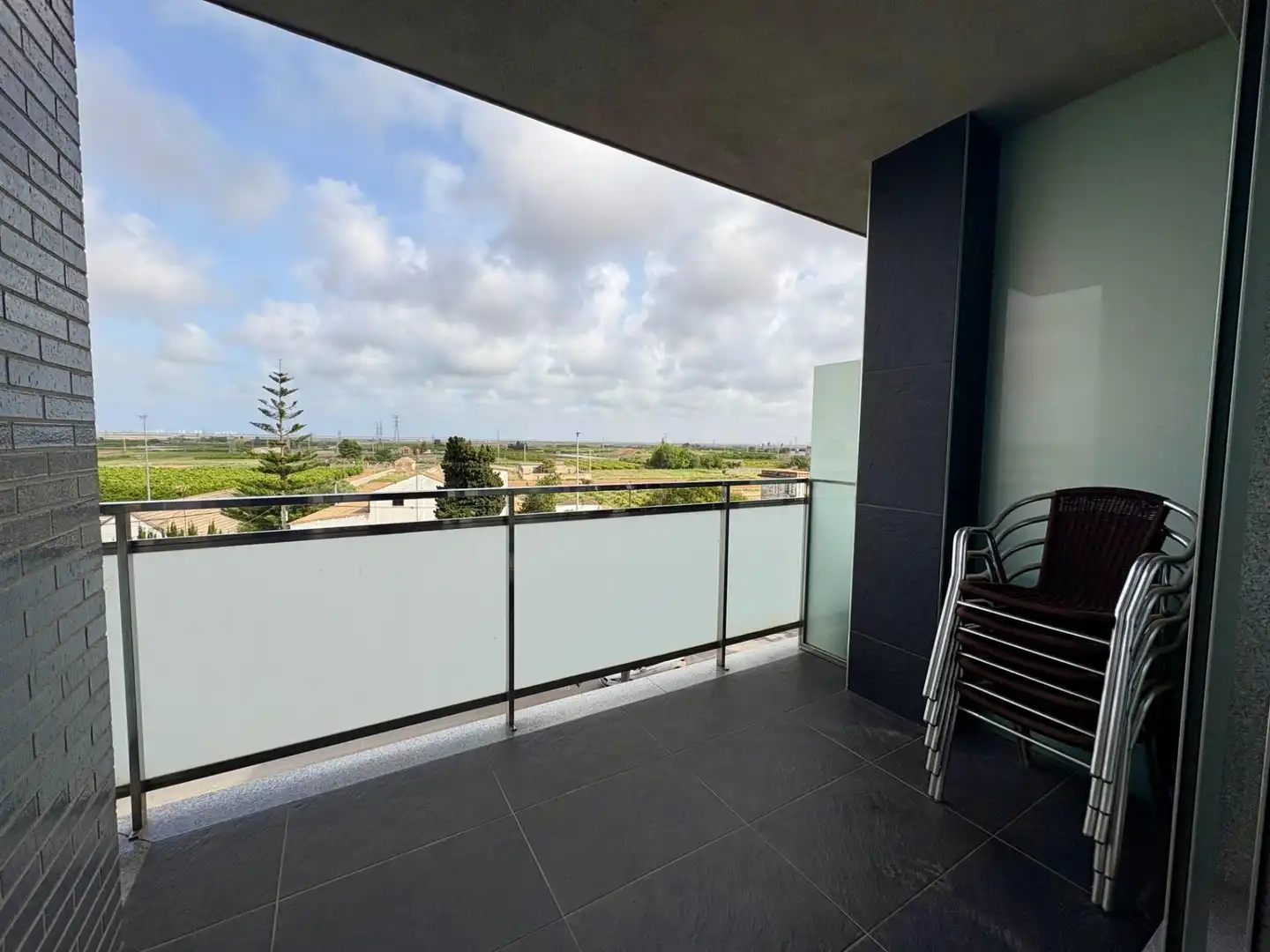 Terrasse von Wohnung zur Miete in Silla mit Möbliert und Balkon