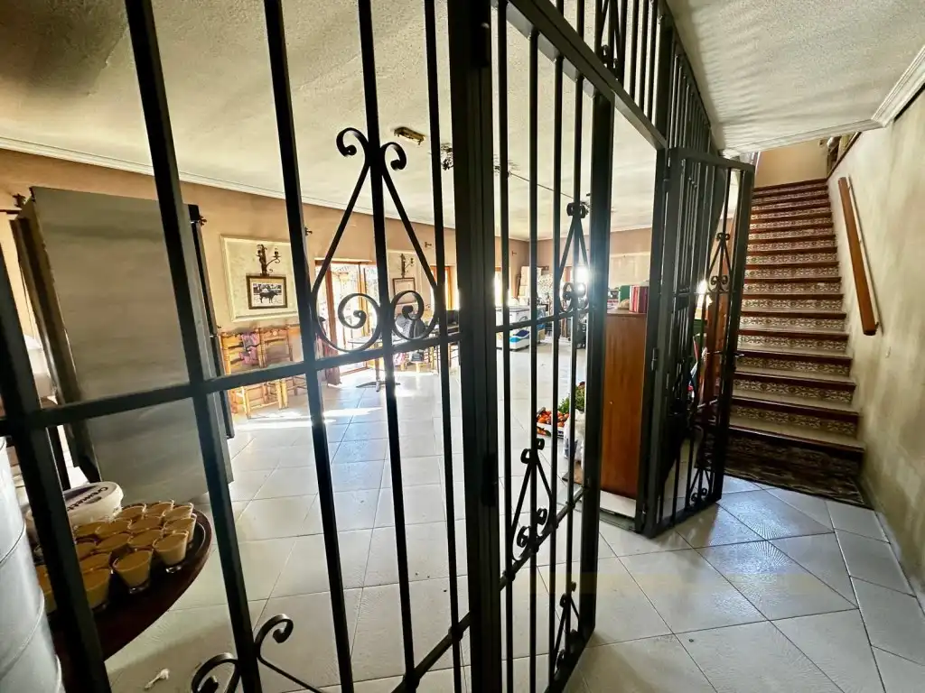Edificio en venta en Manzanares El Real