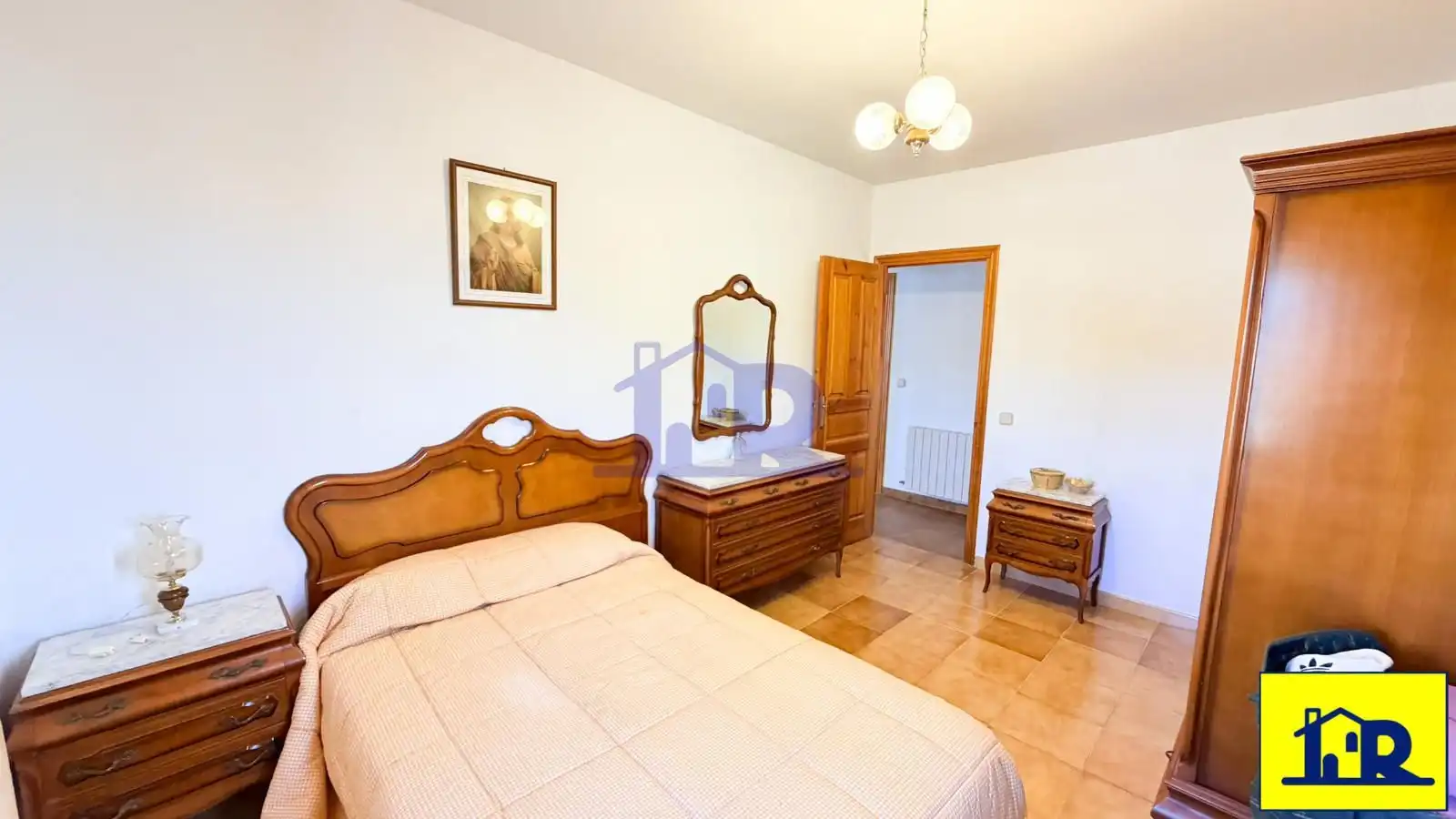 Habitación de Casa o chalet en venta en Fuentes con Calefacción, Terraza y Trastero