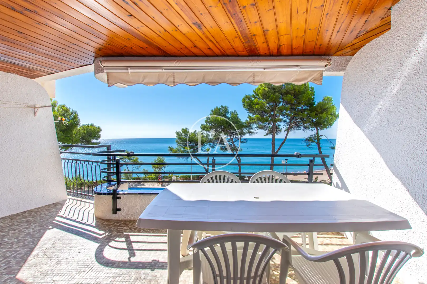 Apartment with pool for sale in Passeig Marítim 23, imagen 3