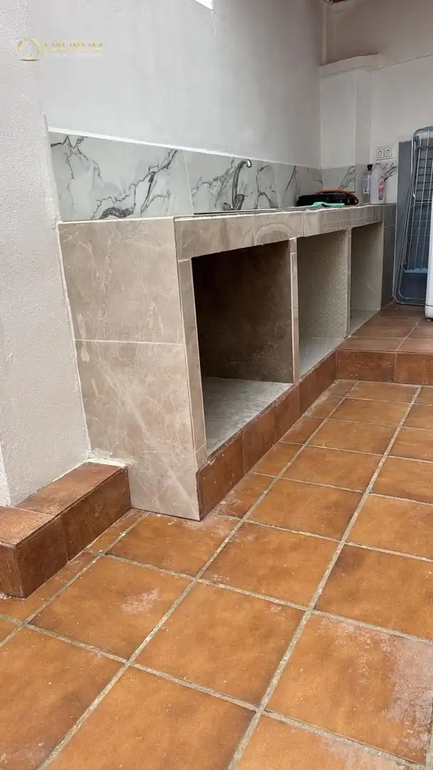 Baño de Oficina en venta en Quart de Poblet con Aire acondicionado, Terraza y Amueblado
