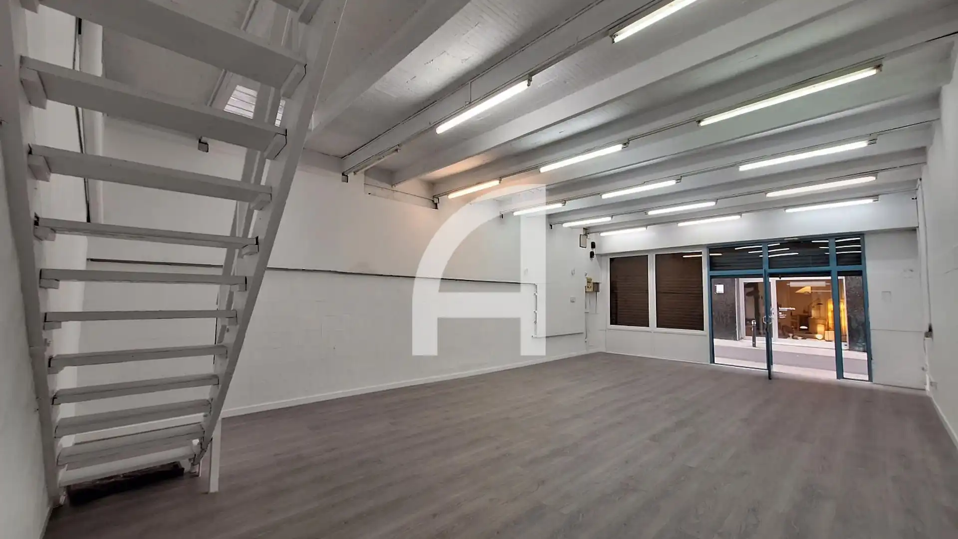 Local de alquiler en  Barcelona Capital