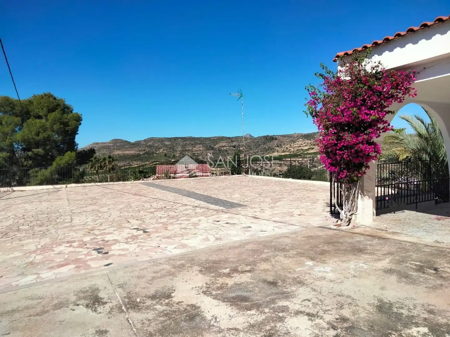 Casa o xalet en venda en Elche / Elx amb Jardí privat, Terrassa i Traster