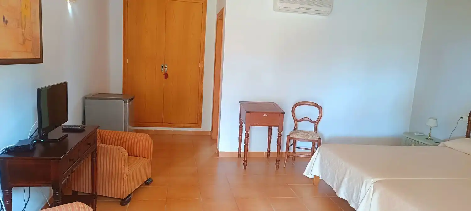 House with pool for sale in Vía de Servei, imagen 14