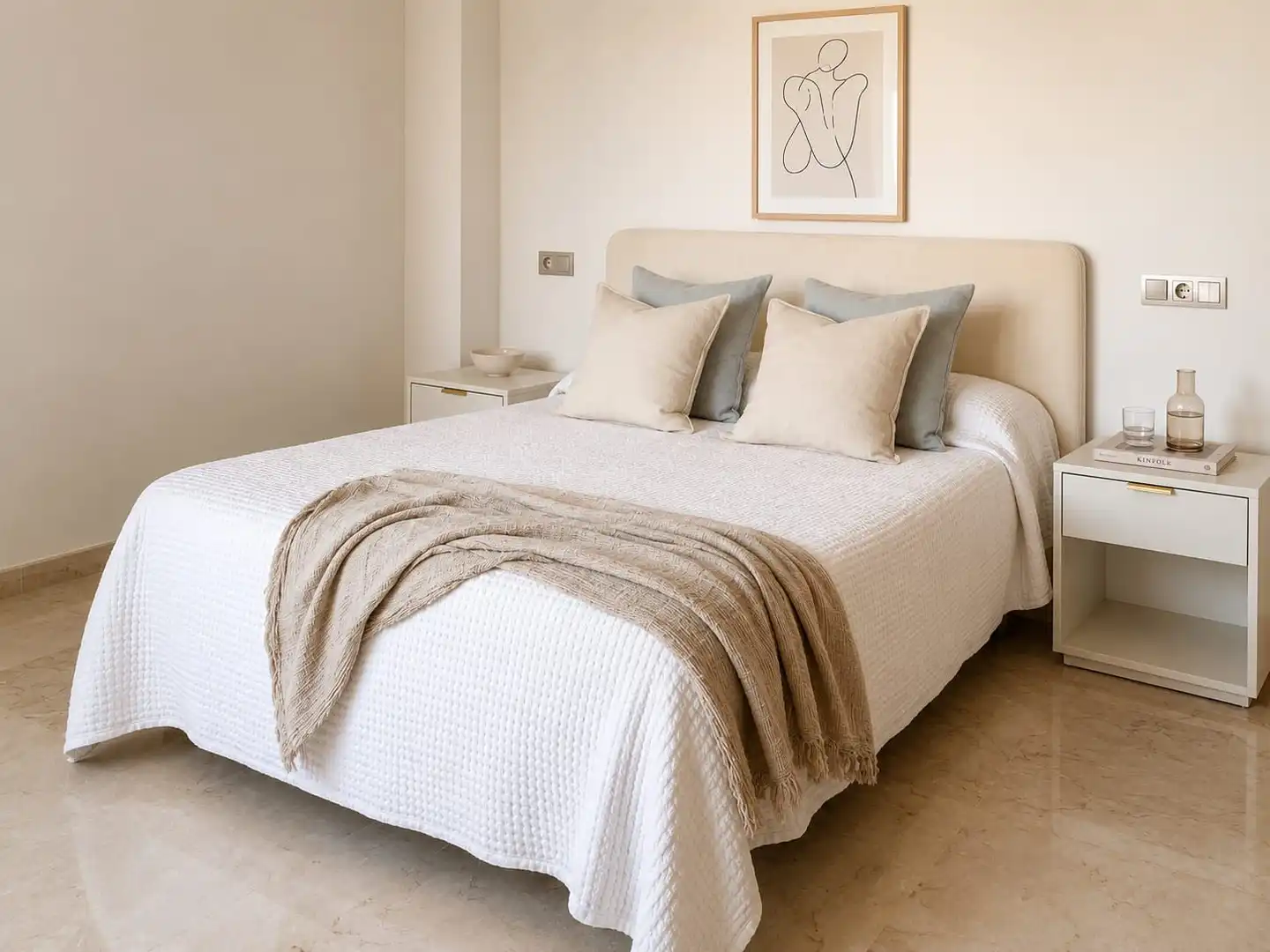 Bedroom of Flat for sale in Benalmádena  with Air Conditioner, Terrace and Storage room