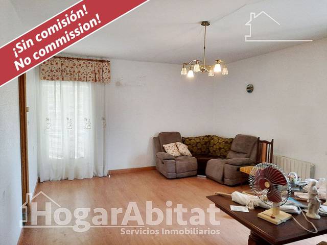 Casa-chalet en Venta en Avenida Constitucion en Partidas Norte