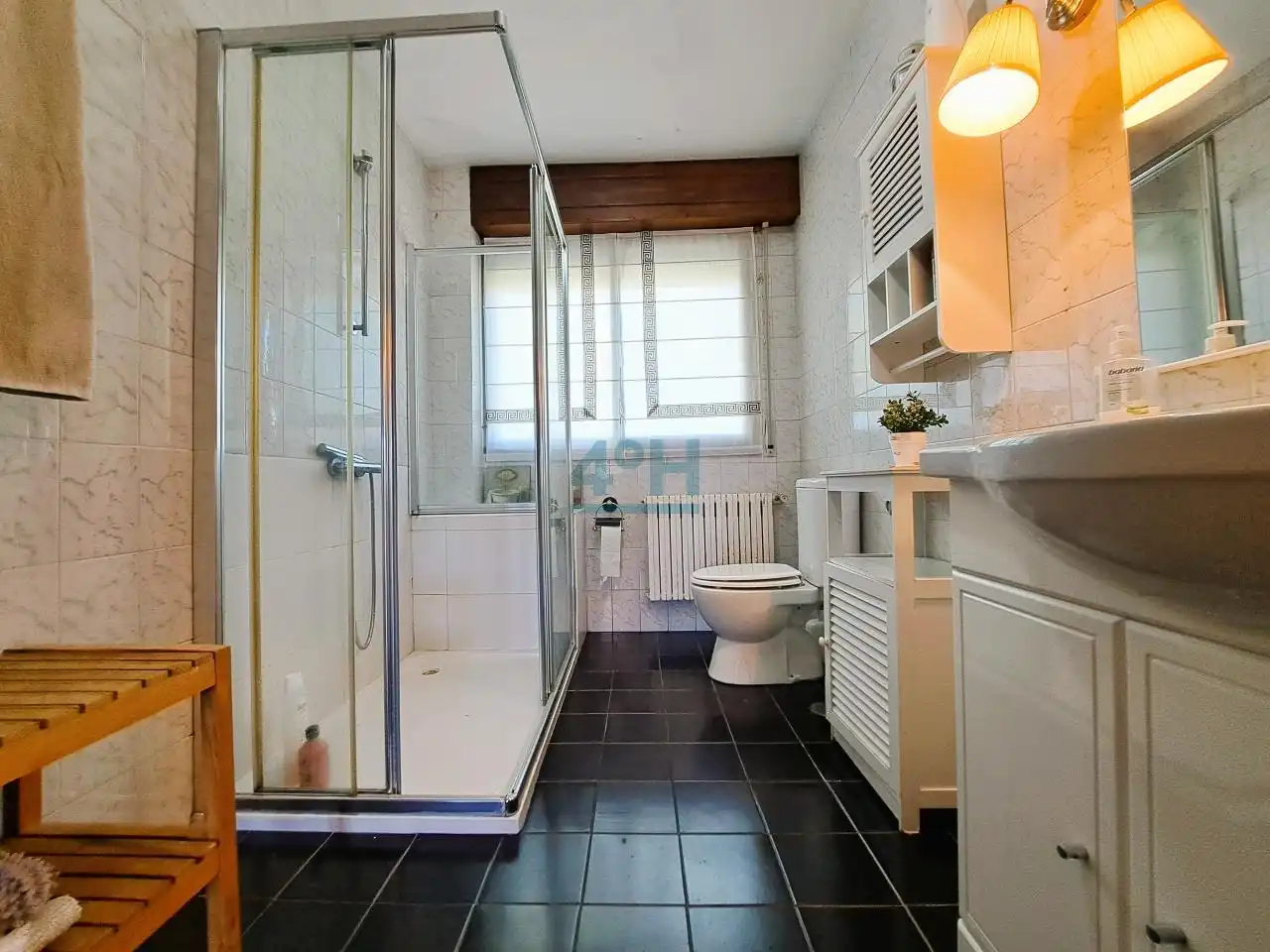 Bany de Casa o xalet en venda en San Cibrao das Viñas amb Calefacció, Jardí privat i Terrassa