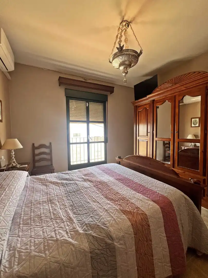 Habitación de Casa o chalet en venta en Aguadulce (Sevilla) con Trastero y Piscina