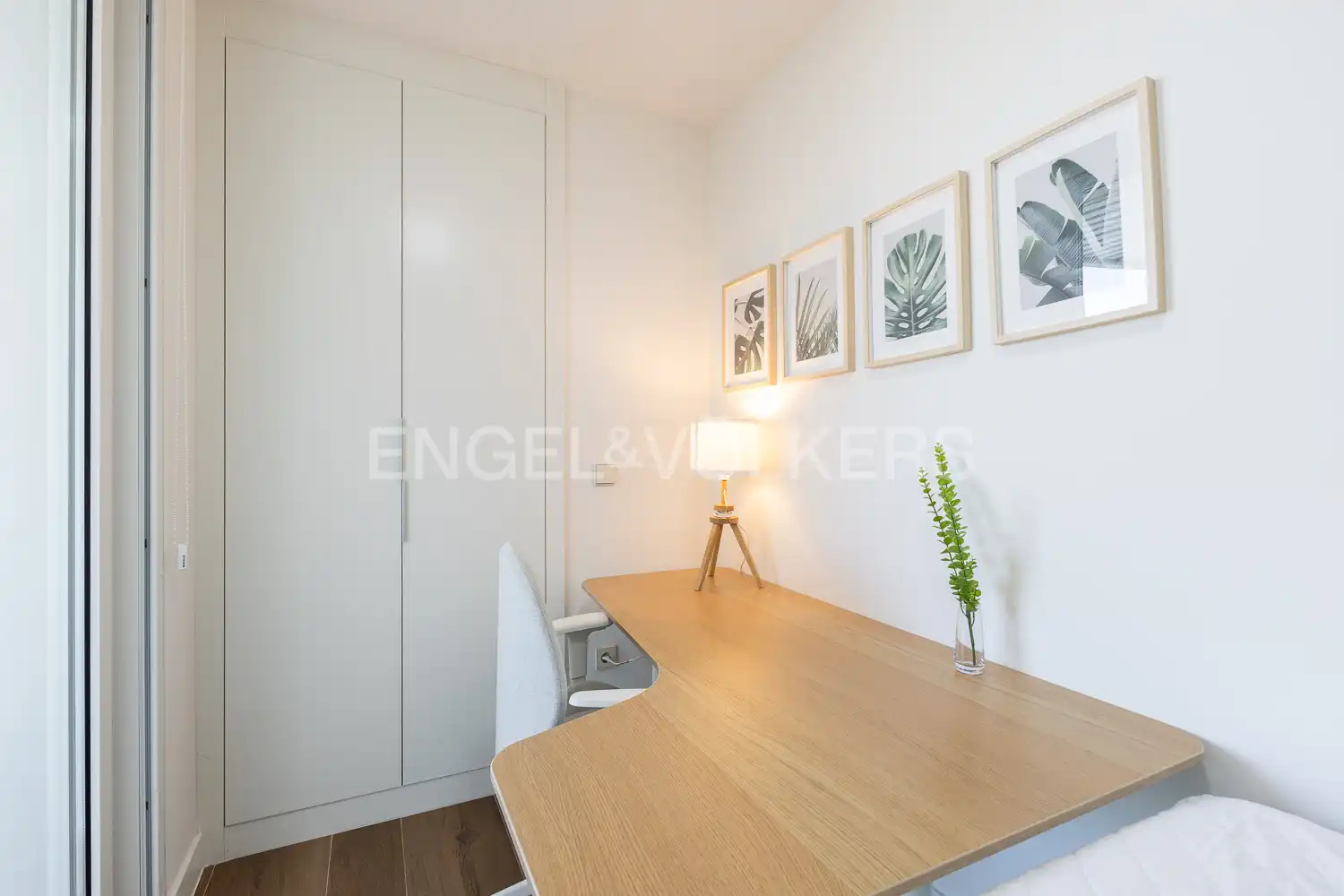 Wohnung zur Miete in Avinguda de les Corts Valencianes, Sant Pau