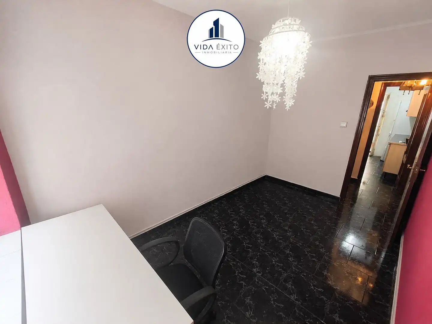Piso en venta en Linares con Terraza