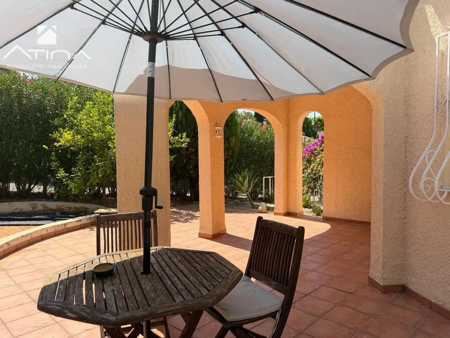 Terrassa de Casa o xalet en venda en Gata de Gorgos amb Aire condicionat, Calefacció i Jardí privat