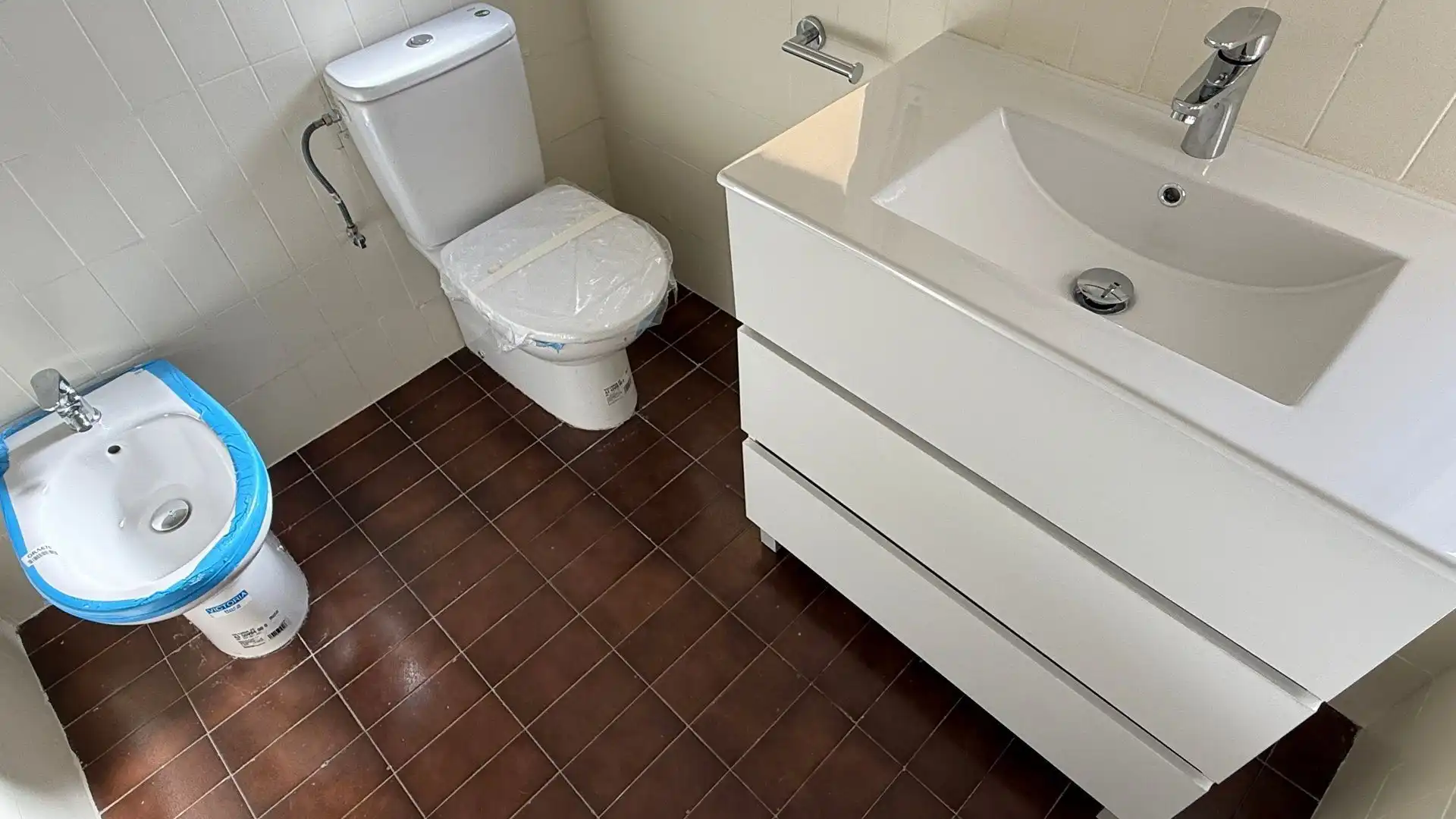 Bathroom of Flat for sale in Calders  with Heating and Terrace