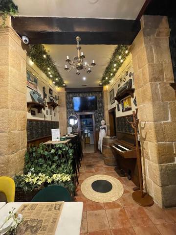 Local comercial en Alquiler en Carolinas Bajas