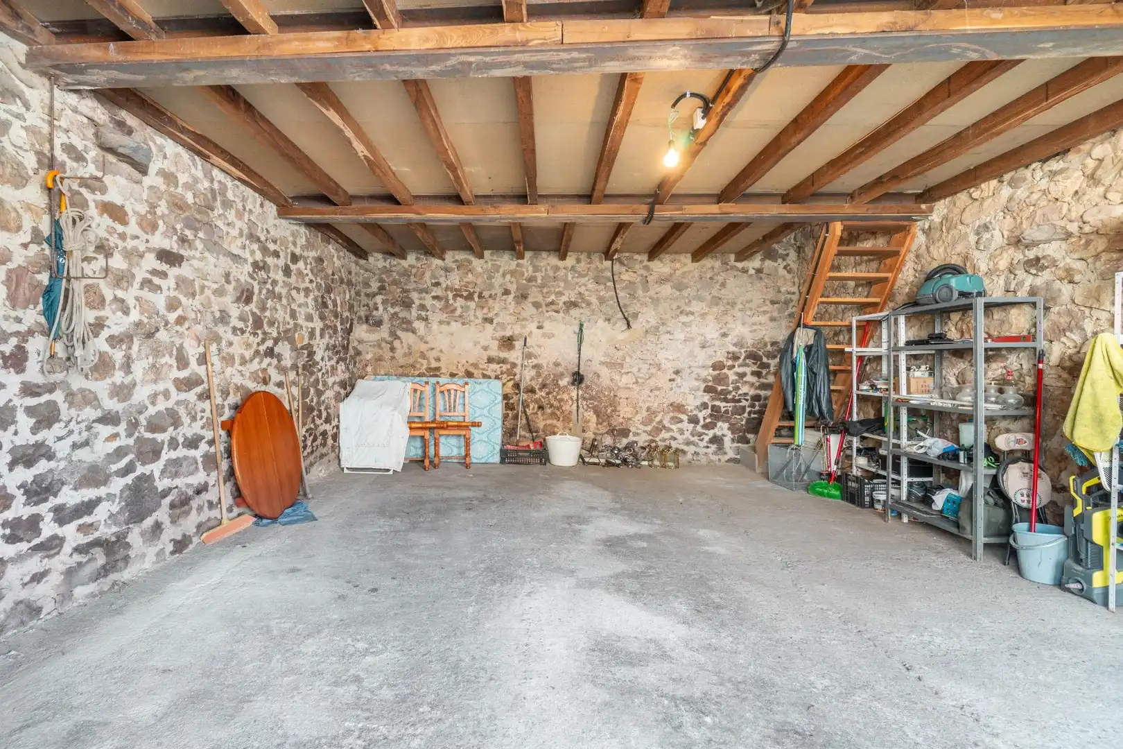 Casa o xalet en venda en Sobrescobio amb Jardí privat, Terrassa i Traster
