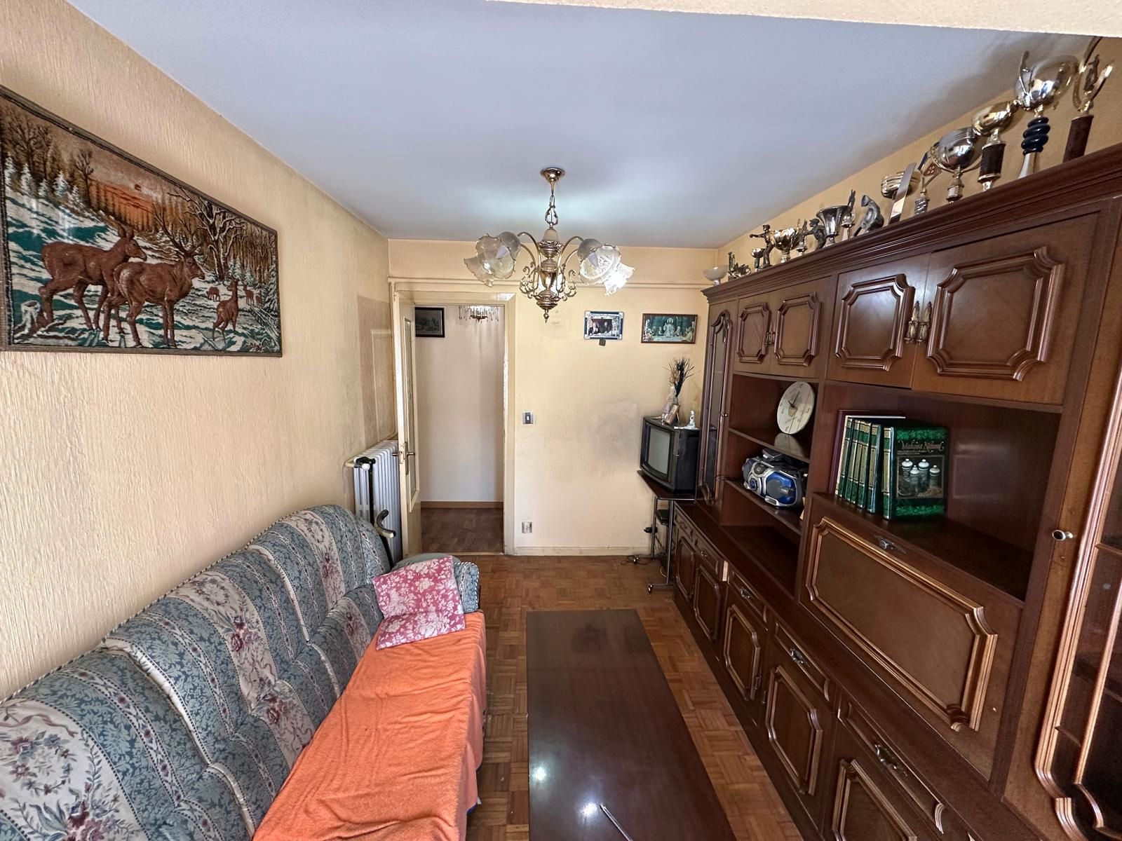 Flat for sale in Gamonal - San Bruno - G9