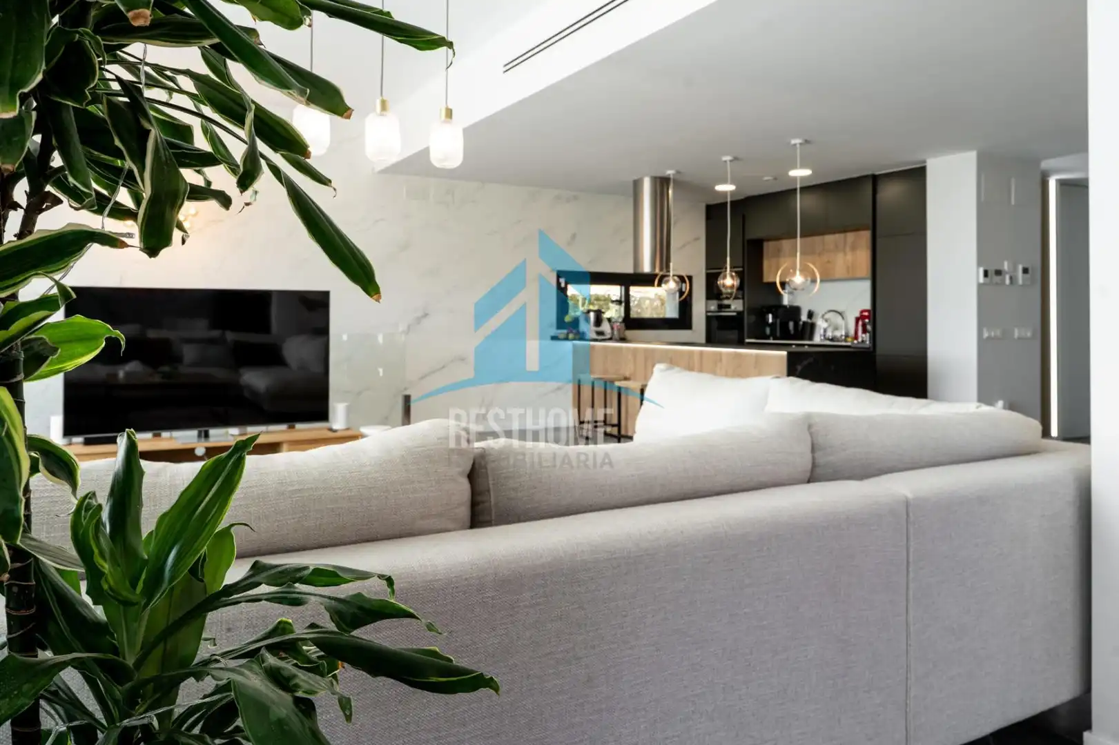 Sala d'estar de Casa o xalet en venda en Finestrat amb Aire condicionat, Calefacció i Jardí privat