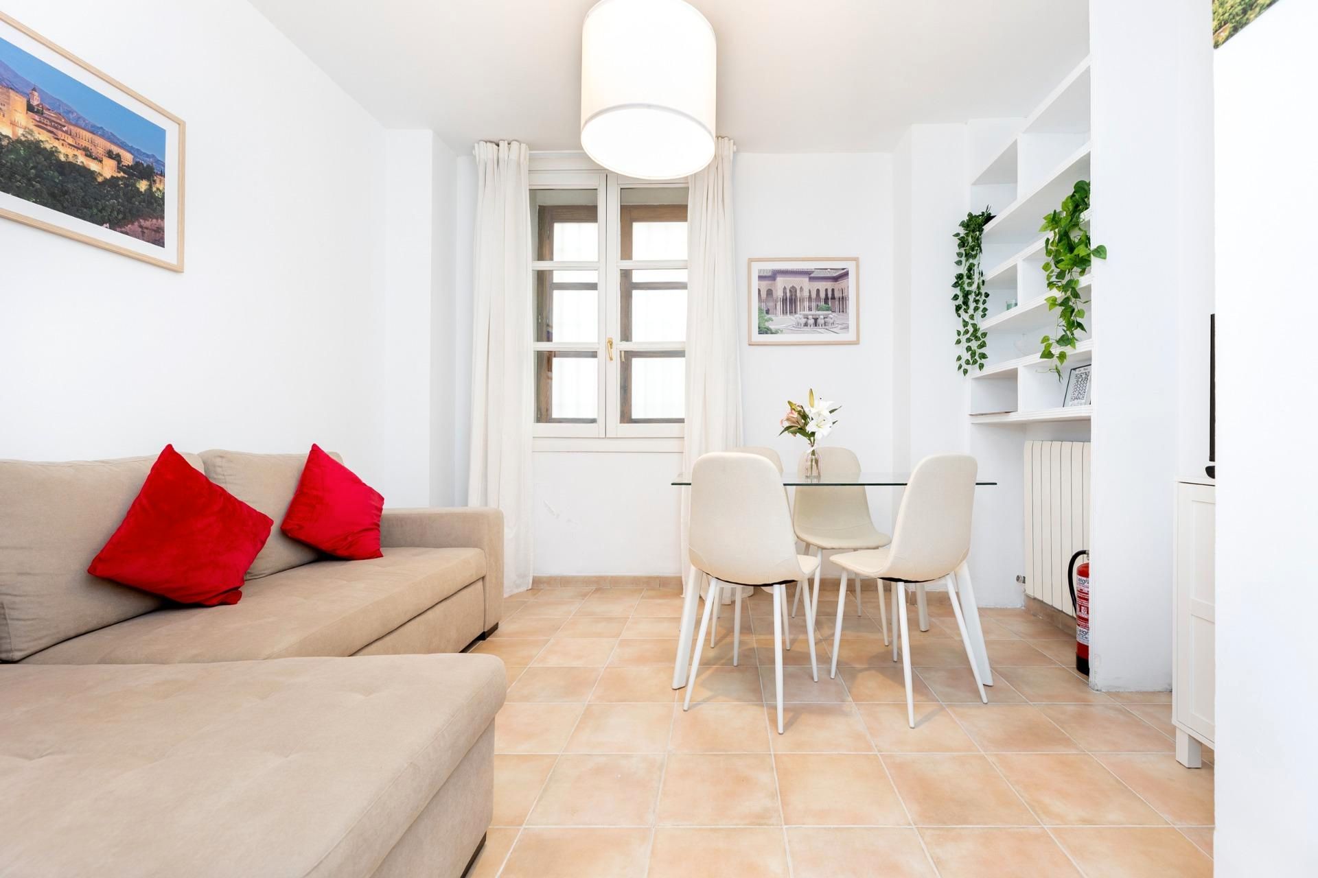 Sala d'estar de Pis en venda en  Granada Capital amb Calefacció i Moblat