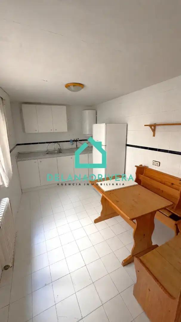 Außenansicht von Wohnung zum Verkauf in Trillo mit Heizung