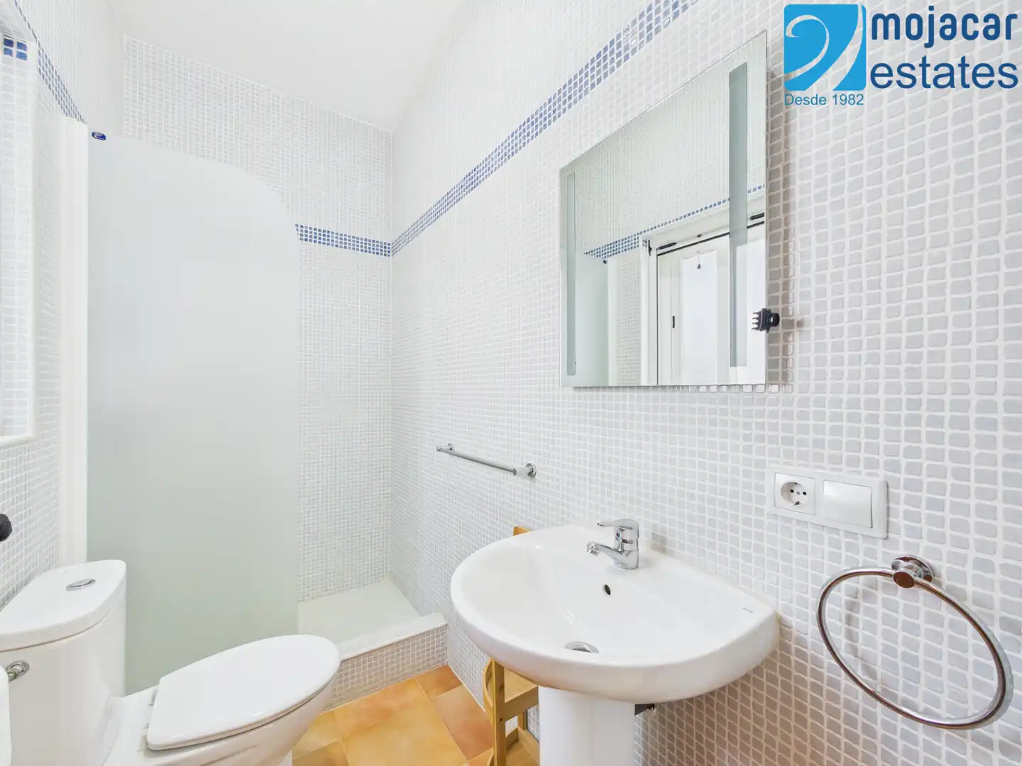 Detached house with pool for sale in Calle Irlanda 12, imagen 13