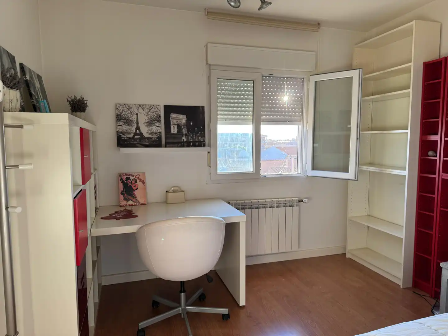 Habitación de Dúplex en venta en Alcázar de San Juan con Aire acondicionado, Calefacción y Amueblado