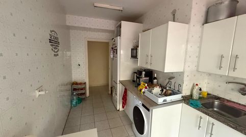 Amplia vivienda con terraza en Avenida Virgen del Carmen, Algeciras, imatge 3