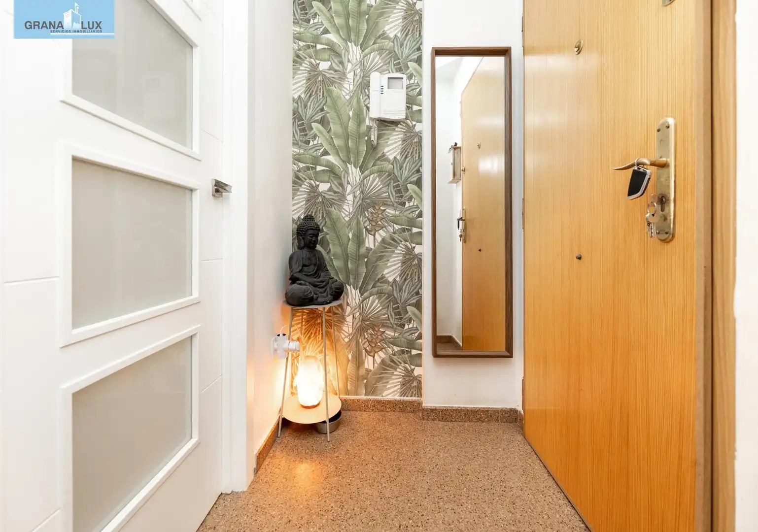 Wohnung zum Verkauf in Las Gabias mit Klimaanlage, Heizung und Terrasse