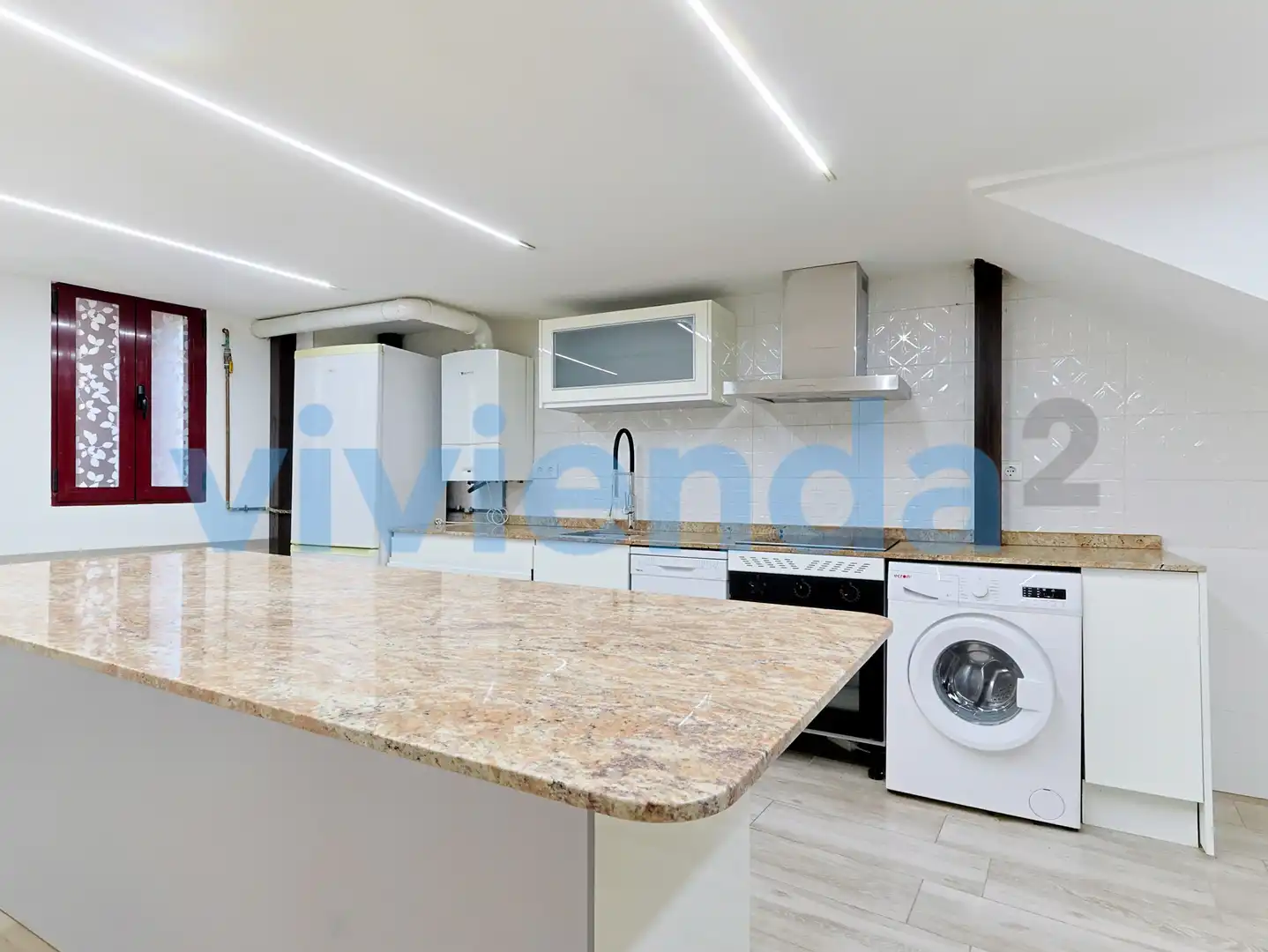 Cocina de Piso en venta en Madrid con Calefacción y Balcón
