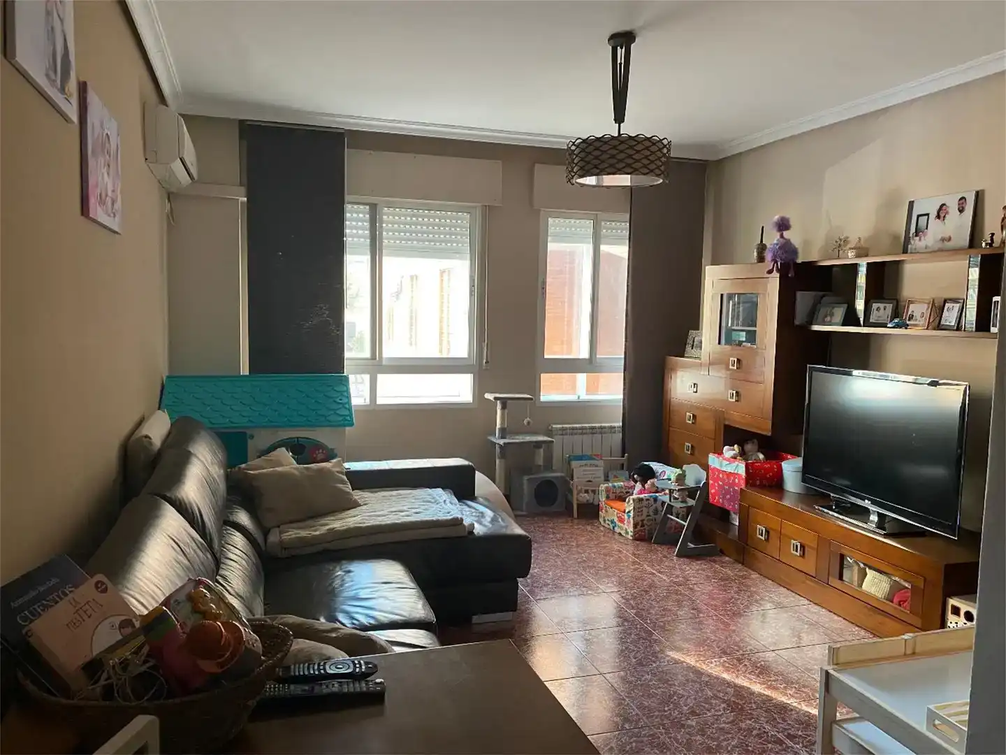 Sala d'estar de Planta baixa en venda en Arroyo de la Luz, Cáceres