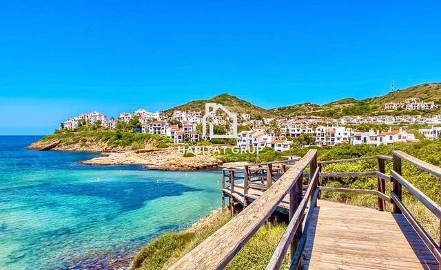 Piso en Venta en Playas de Fornells