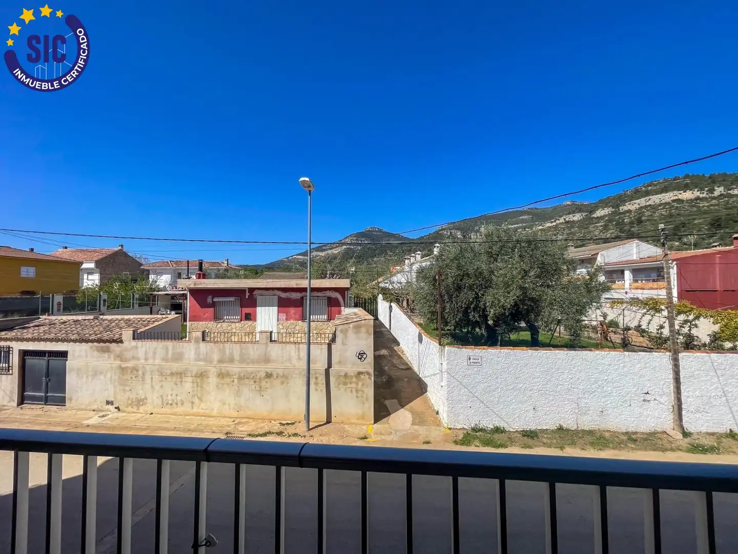 Außenansicht von Maisonette zum Verkauf in Chera mit Heizung, Privatgarten und Balkon