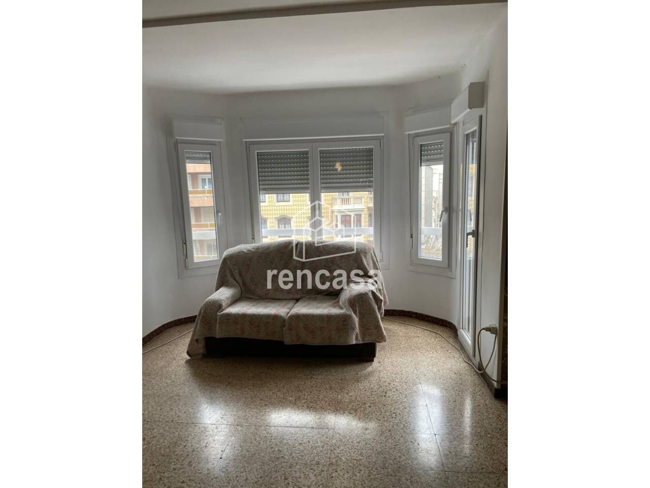 Vista exterior de Pis en venda en  Lleida Capital amb Calefacció i Balcó