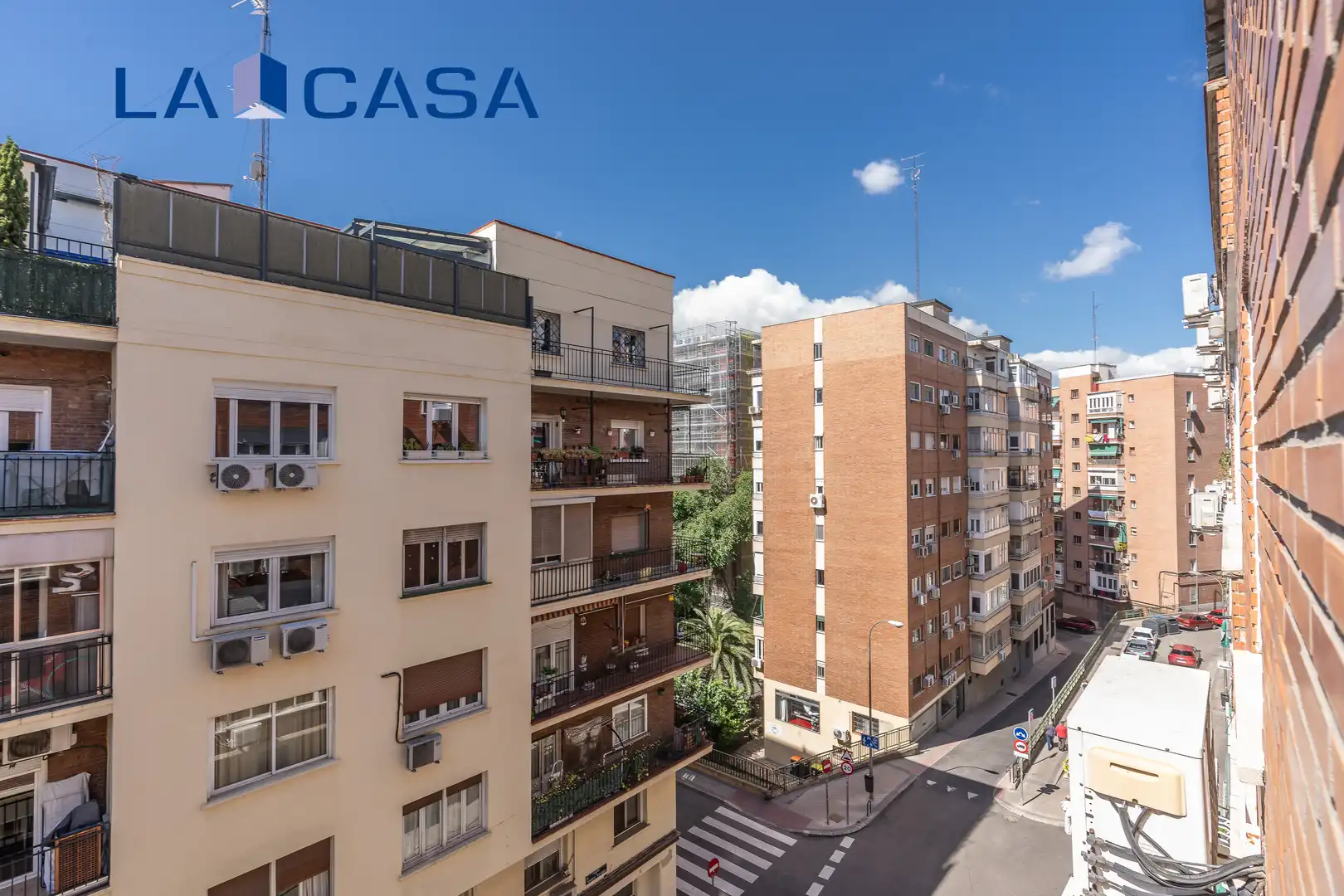 Außenansicht von Wohnung zum Verkauf in Madrid mit Heizung und Terrasse