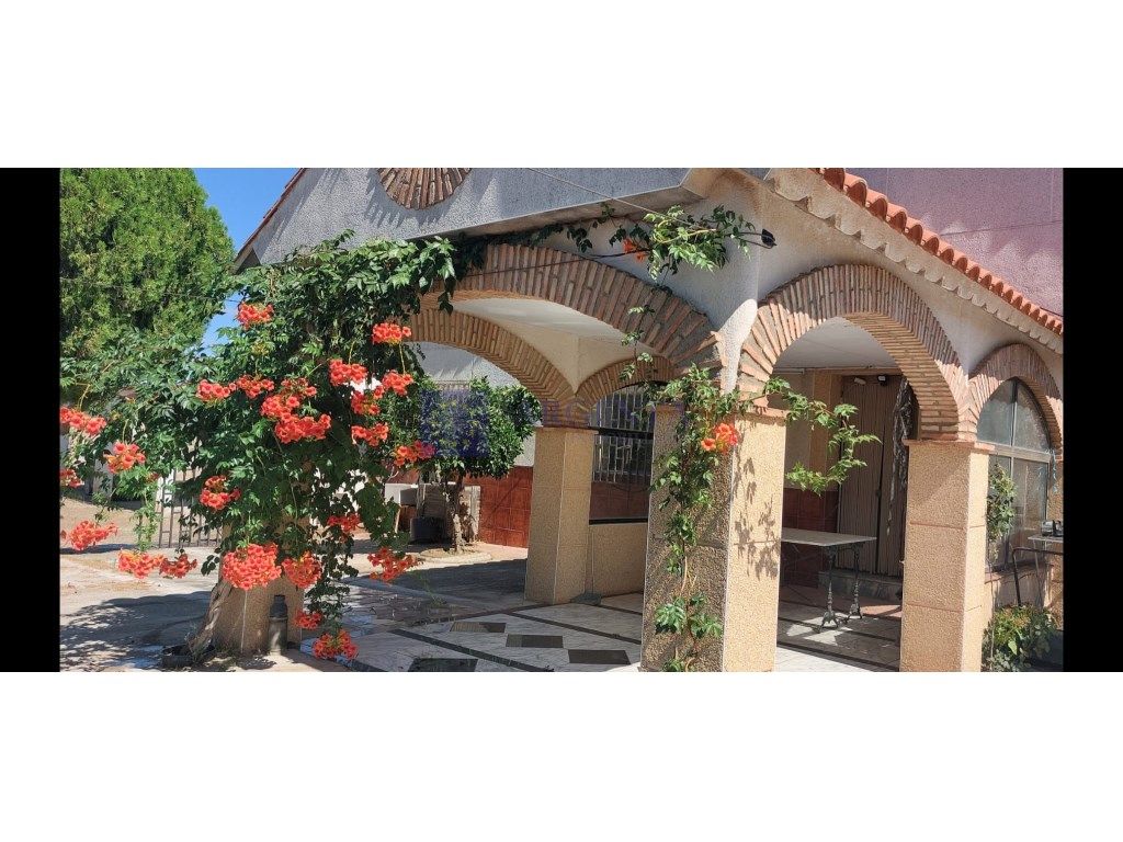 Garden of Premises to rent in Cáceres Capital