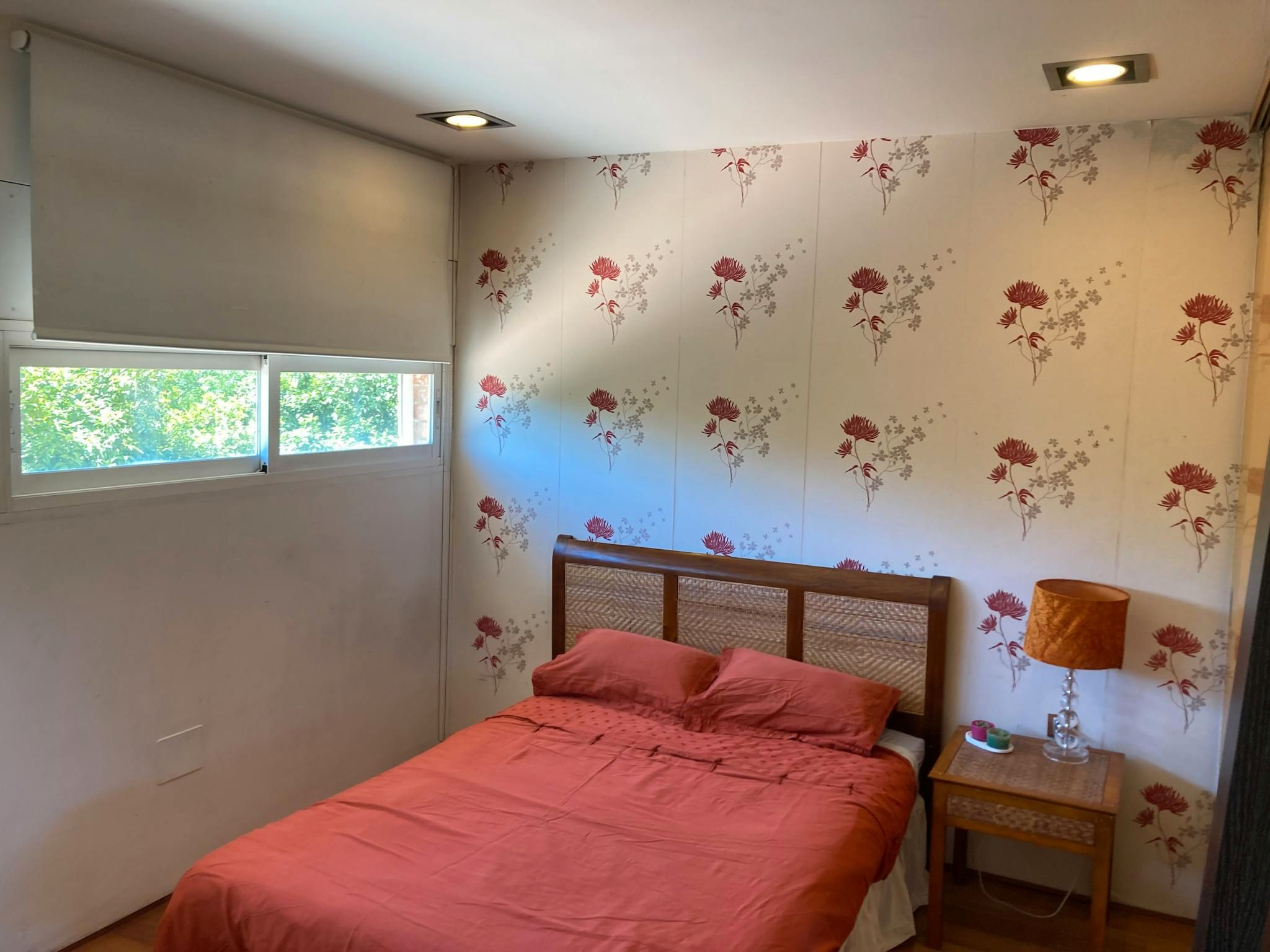 Dormitori de Pis per a compartir en  Sevilla Capital amb Aire condicionat, Calefacció i Jardí privat