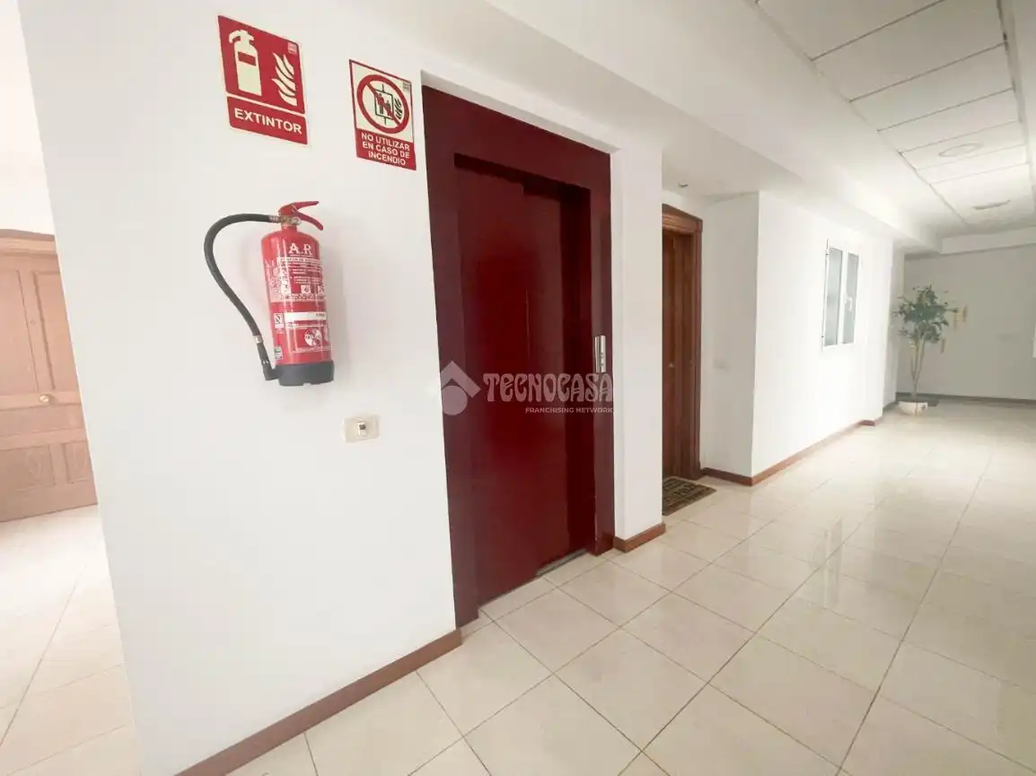 Wohnung zum Verkauf in C. Párroco Hernández Benítez, Barrial - San Isidro - Marmolejos