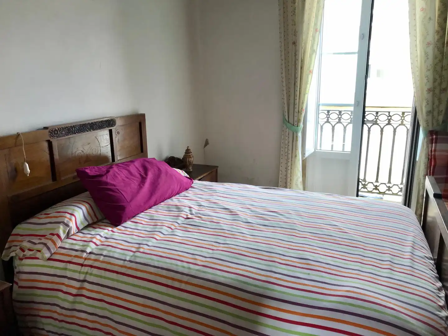 Habitación de Casa adosada en venta en Outes con Terraza y Balcón
