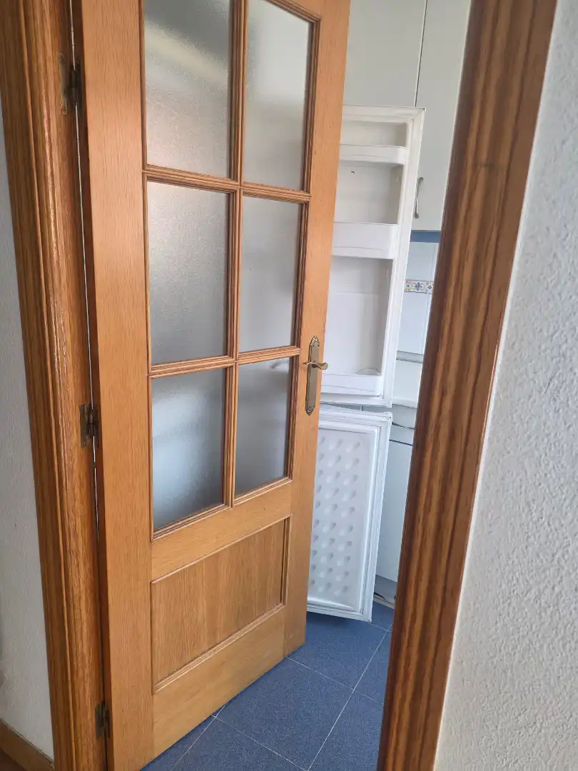 Flat for sale in Madrid  with Heating, Storage room and Alarm
