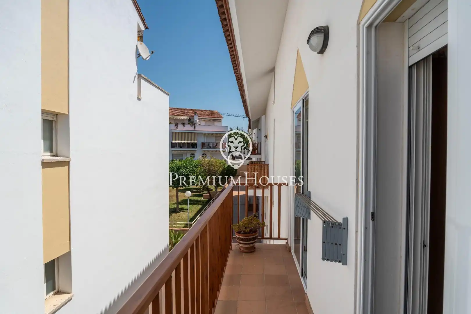 Balcony of Attic for sale in Sant Pere de Ribes  with Heating, Private garden and Parquet flooring