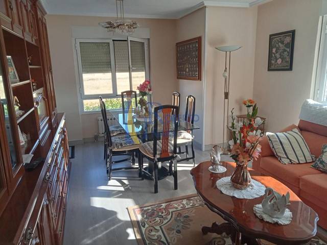 Casa-chalet en Venta en Ardón