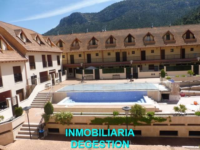 Dúplex en Venta en Calle La Bolea en La Iruela