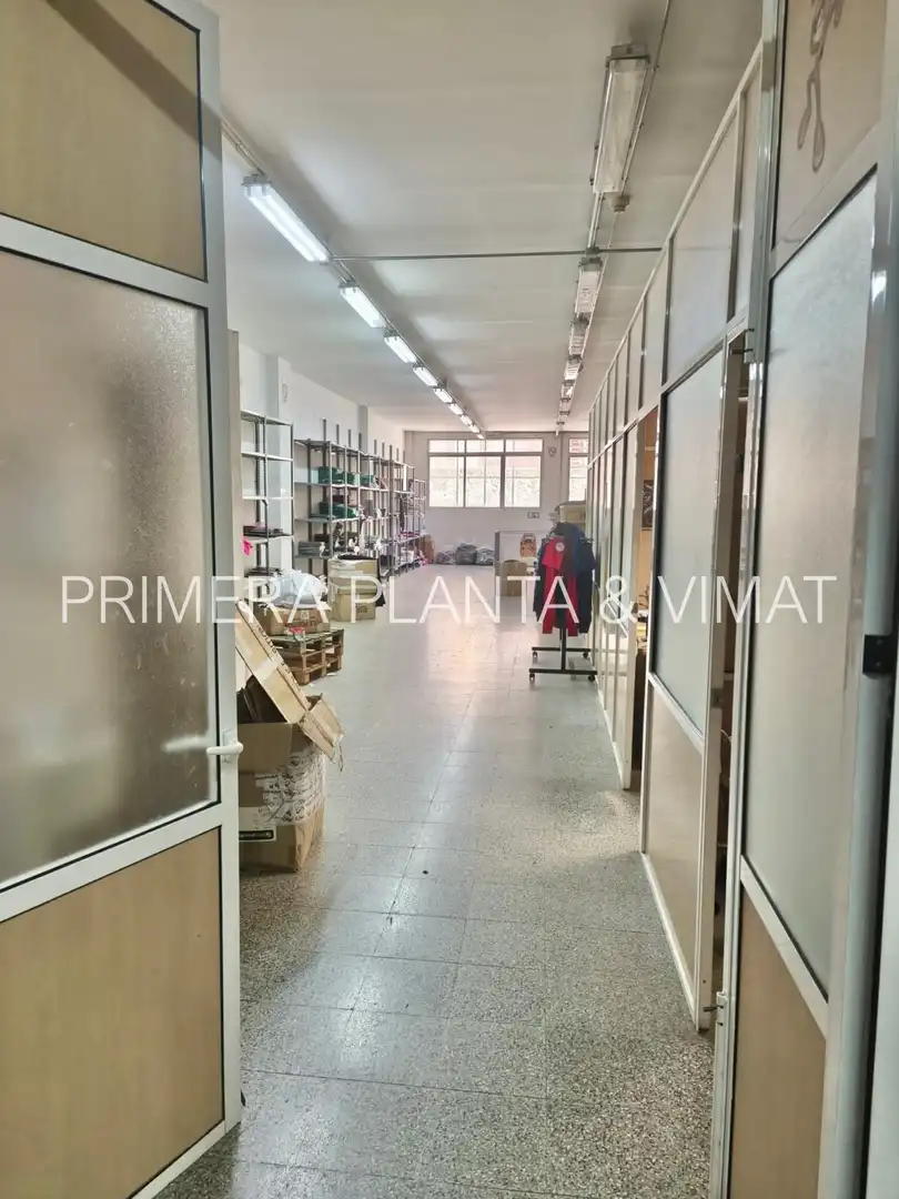Nau industrial de lloguer en Mataró
