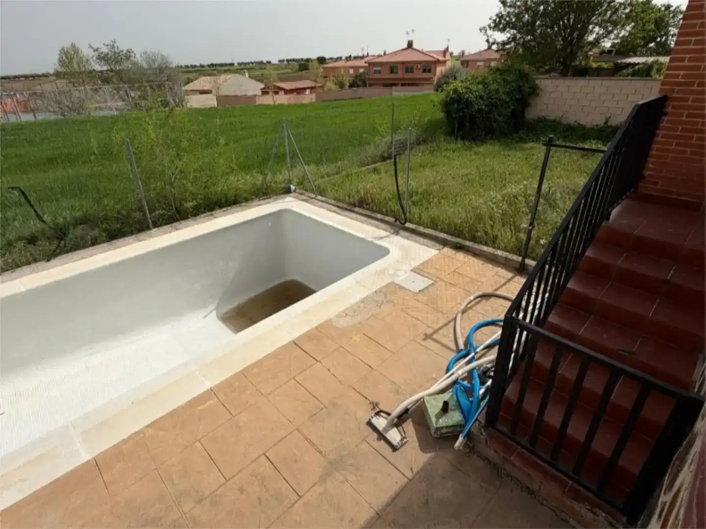 Piscina de Casa o xalet en venda en Cedillo del Condado amb Piscina i Balcó