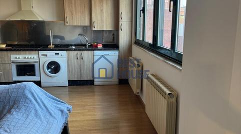 Foto 5 de Apartamento de alquiler en La Lastra, León Capital