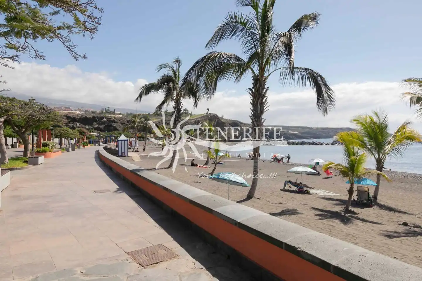 Vista exterior de Piso en venta en Guía de Isora con Aire acondicionado y Terraza