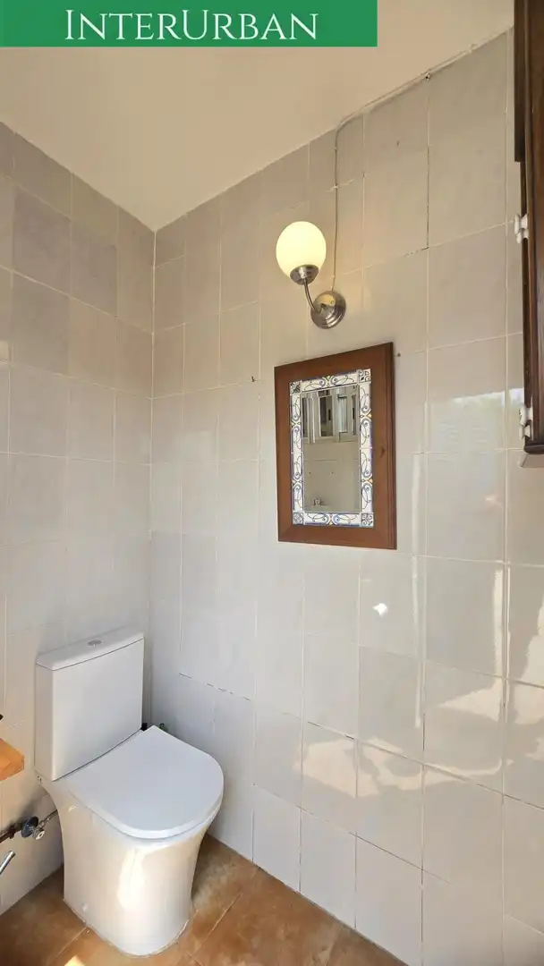 Bany de Casa o xalet en venda en Llíria amb Aire condicionat, Calefacció i Jardí privat