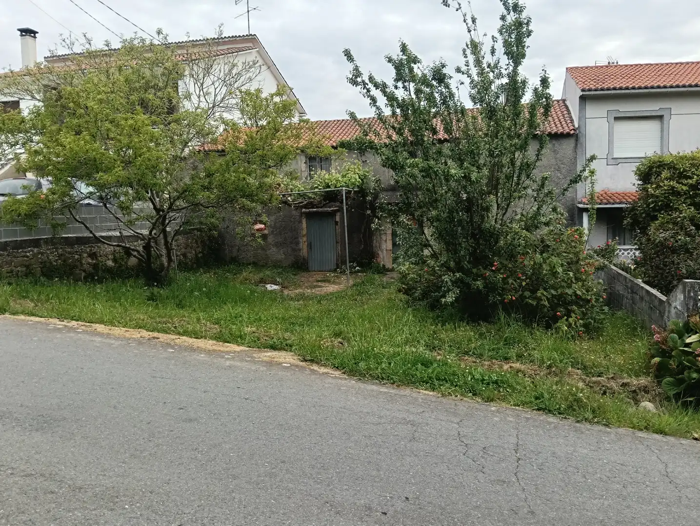 Casa adosada en venda en Coirós amb Jardí privat i Traster